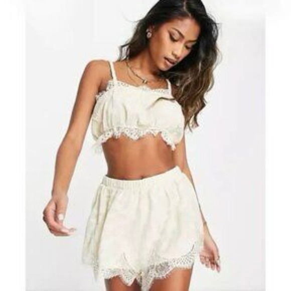 NWT Free People Love Story Intimate Ivory Lace Set lingerie Pajama - Small - Picture 1 of 9